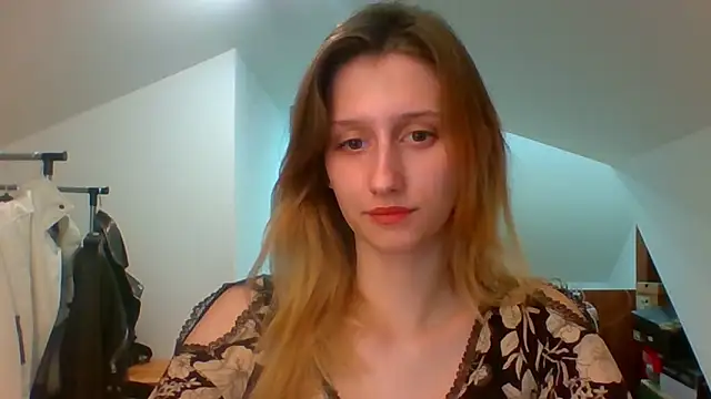 LUNA delight online show from 01/24/25, 05:53