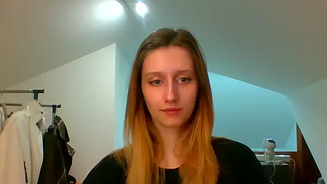 LUNA delight online show from 03/05/25, 05:50