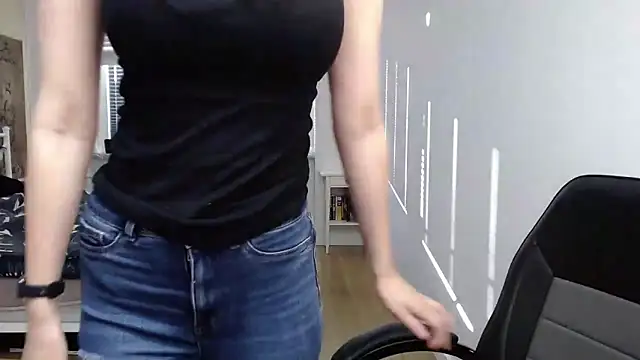 LUNA delight online show from 09/09/25, 05:28