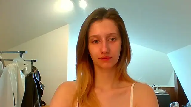 LUNA delight online show from 02/28/25, 07:48