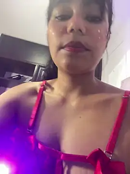 natalyclauss  online show from 03/12/25, 12:42