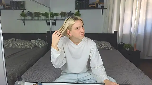 Ron Vils online show from 11/24/25, 08:14