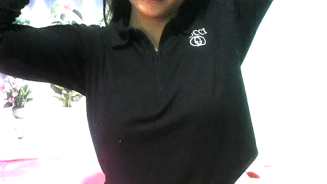 Snapshot of nanhi_munni chatting on 11/30/25, 04:19 nanhi munni online show from 11/30/25, 04:19