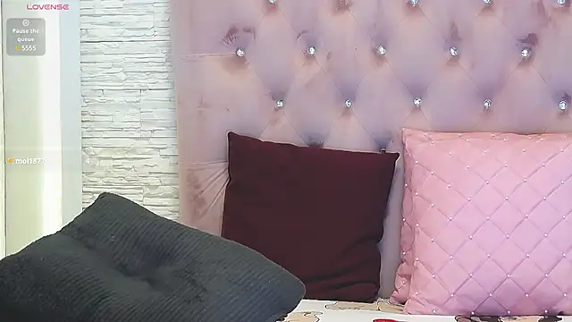 Snapshot of SophiaStarr chatting on 01/30/25, 02:38 SophiaStarr online show from 01/30/25, 02:38