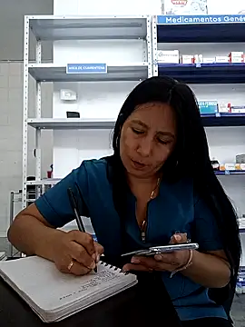 Snapshot of Megan_jennerr chatting on 02/02/26, 01:54 Megan jennerr online show from 02/02/26, 01:54