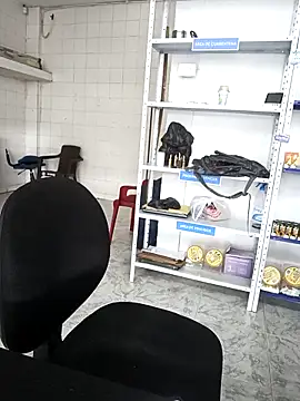 Megan jennerr online show from 12/16/25, 03:05