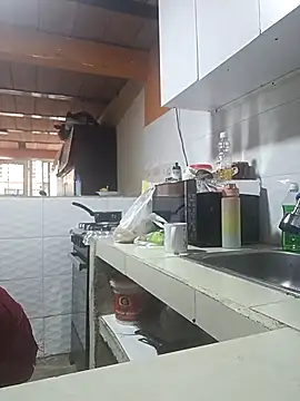 Snapshot of Megan_jennerr chatting on 12/20/25, 02:09 Megan jennerr online show from 12/20/25, 02:09