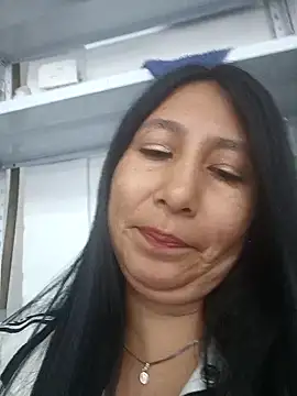 Megan jennerr online show from 11/12/25, 08:01