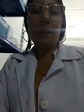 Megan jennerr online show from 03/18/25, 09:53