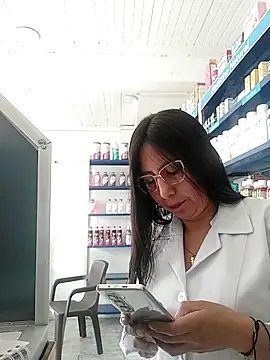 Megan jennerr online show from 03/18/25, 02:28