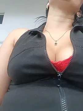 Megan jennerr online show from 05/29/26, 05:41