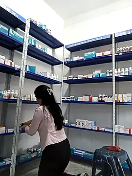 Megan jennerr online show from 03/23/26, 02:17