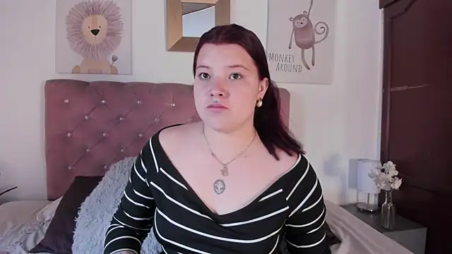 Snapshot of CelessteRedds chatting on 11/14/25, 11:47 CelessteRedds online show from 11/14/25, 11:47