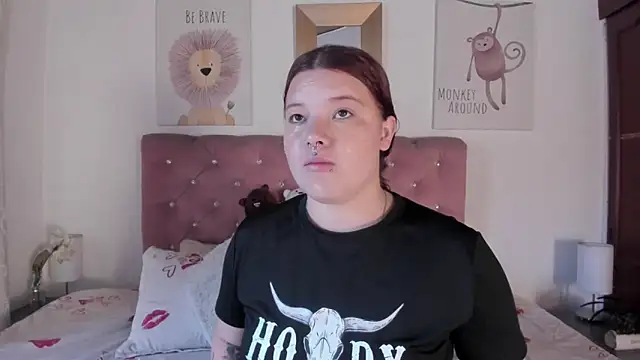 Snapshot of CelessteRedds chatting on 12/18/25, 11:25 CelessteRedds online show from 12/18/25, 11:25