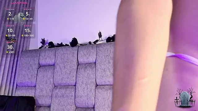 Snapshot of Alice_noir chatting on 03/07/26, 10:59 Alice noir online show from 03/07/26, 10:59