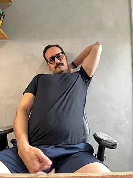 Superdad online show from 10/13/25, 01:45