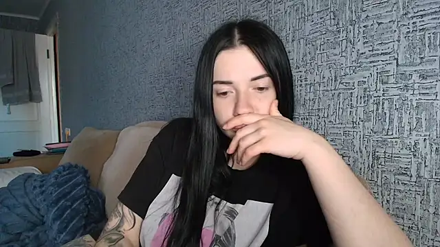 Liana diva online show from 03/13/26, 02:33