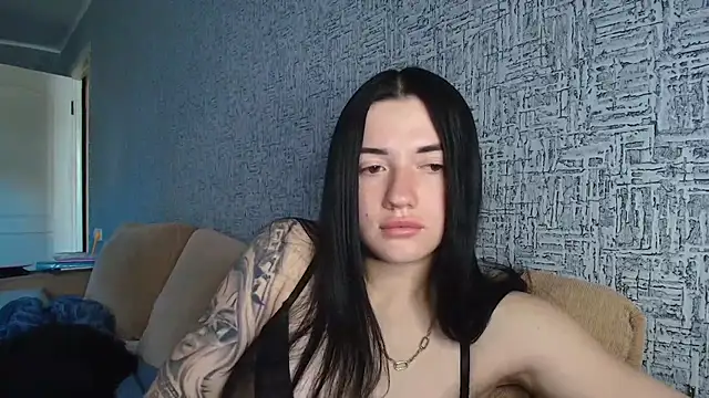 Liana diva online show from 04/16/26, 09:43