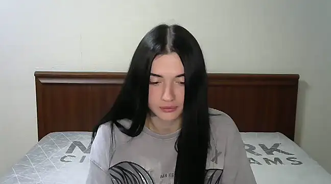 Snapshot of Liana_diva chatting on 03/22/25, 07:53 Liana diva online show from 03/22/25, 07:53
