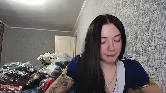 Liana diva online show from 02/15/26, 04:50