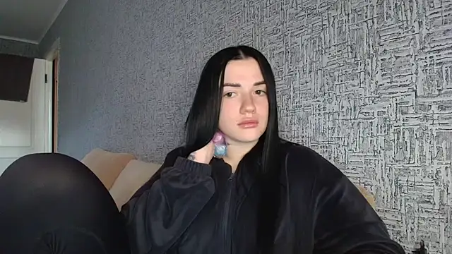 Liana diva online show from 04/22/26, 01:51