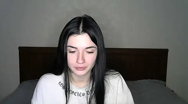 Snapshot of Liana_diva chatting on 02/09/25, 01:44 Liana diva online show from 02/09/25, 01:44