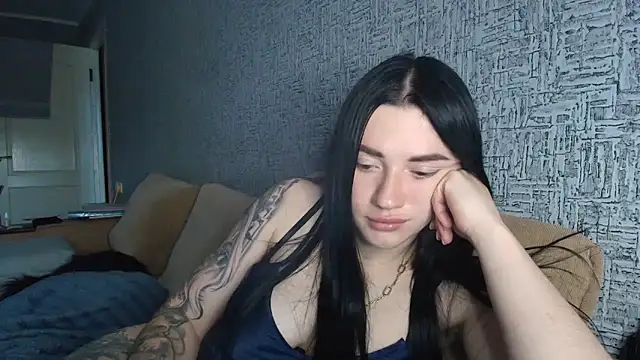 Liana diva online show from 04/17/26, 04:10