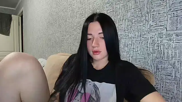 Snapshot of Liana_diva chatting on 05/31/26, 05:29 Liana diva online show from 05/31/26, 05:29