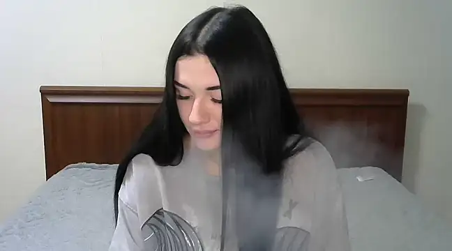 Snapshot of Liana_diva chatting on 02/25/25, 08:00 Liana diva online show from 02/25/25, 08:00