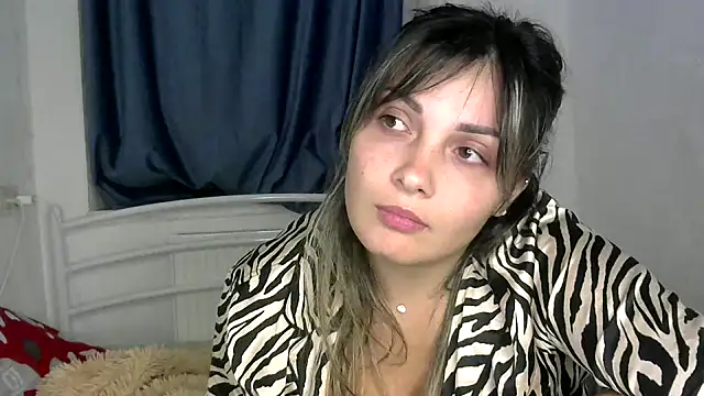 Snapshot of Iskor_ka chatting on 10/16/25, 08:17 Iskor ka online show from 10/16/25, 08:17