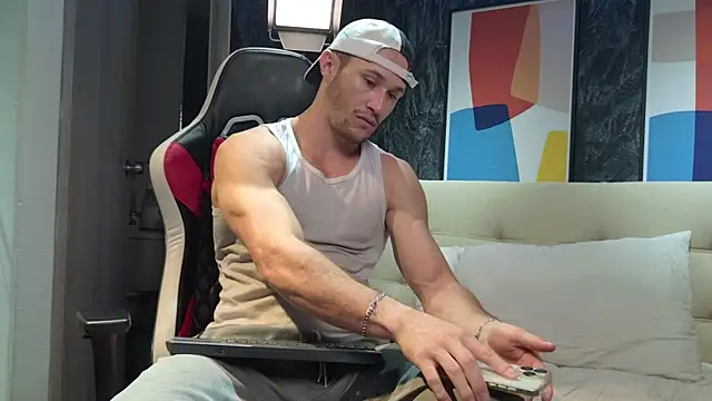 Snapshot of AxelFairchaild chatting on 11/27/25, 12:38 AxelFairchaild online show from 11/27/25, 12:38