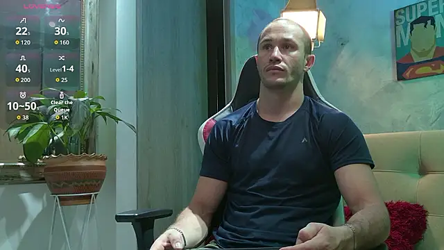 AxelFairchaild online show from 02/03/26, 01:16