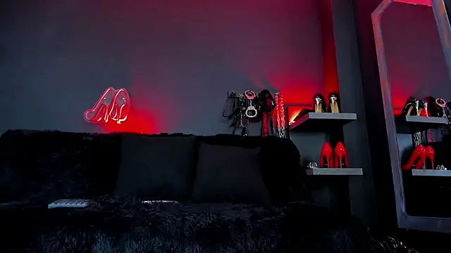 Snapshot of DelaneyStone chatting on 01/12/26, 08:36 DelaneyStone online show from 01/12/26, 08:36