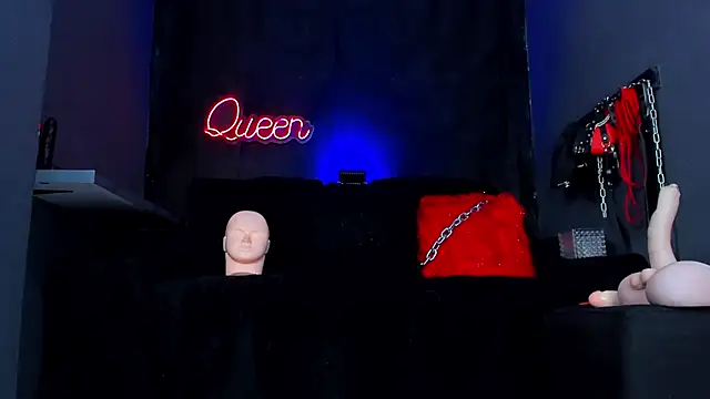 Snapshot of DelaneyStone chatting on 02/02/26, 12:15 DelaneyStone online show from 02/02/26, 12:15