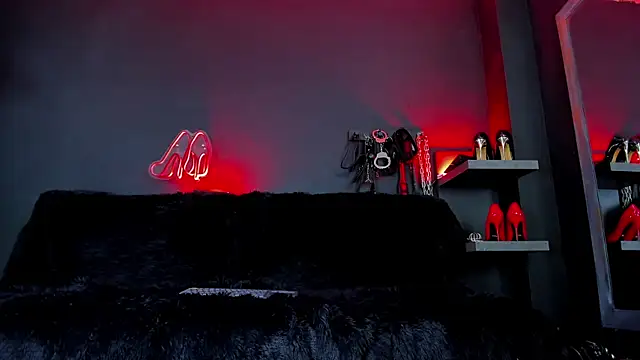 Snapshot of DelaneyStone chatting on 01/13/26, 08:02 DelaneyStone online show from 01/13/26, 08:02