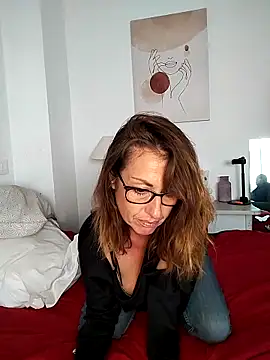 Snapshot of misslynexxx chatting on 02/19/26, 03:09 misslynexxx online show from 02/19/26, 03:09