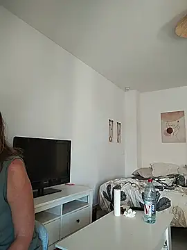 misslynexxx online show from 06/10/26, 07:53