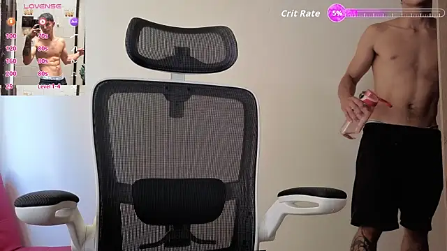 Snapshot of Cristopher23_ chatting on 04/06/26, 03:02 Cristopher23 online show from 04/06/26, 03:02