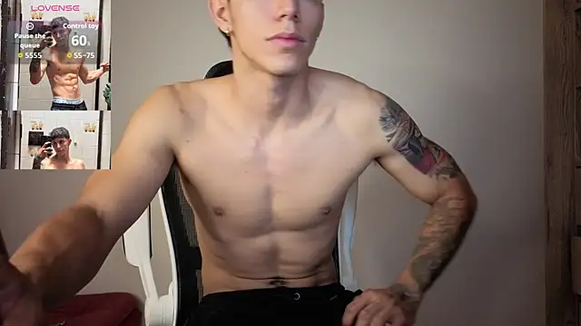 Snapshot of Cristopher23_ chatting on 12/21/25, 10:17 Cristopher23 online show from 12/21/25, 10:17