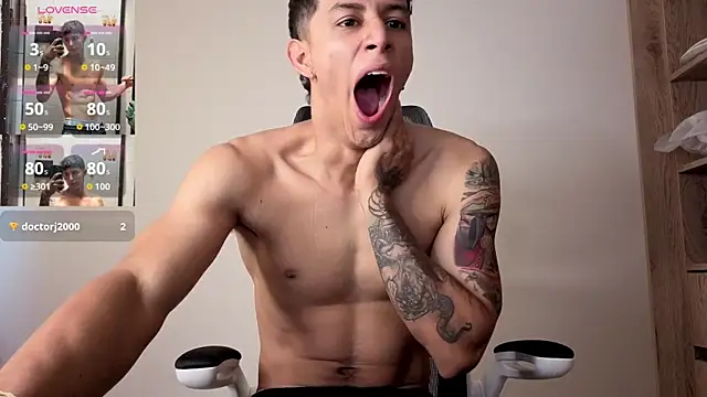 Cristopher23  online show from 10/10/25, 01:12
