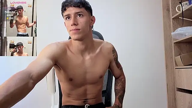 Cristopher23  online show from 10/18/25, 06:54