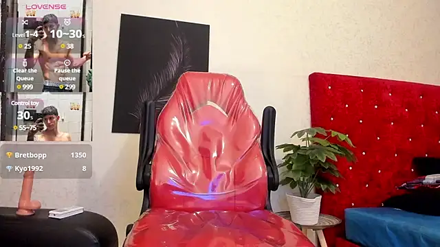 Cristopher23  online show from 03/06/25, 11:09