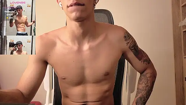 Cristopher23  online show from 09/30/25, 04:13