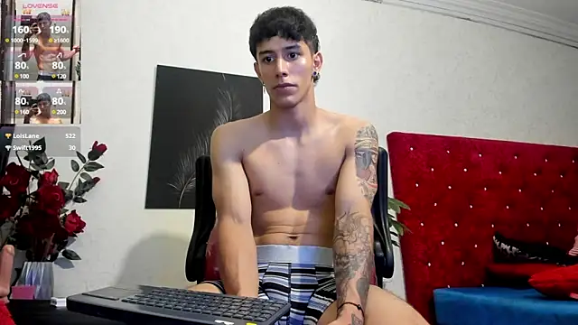 Cristopher23  online show from 03/23/25, 02:04