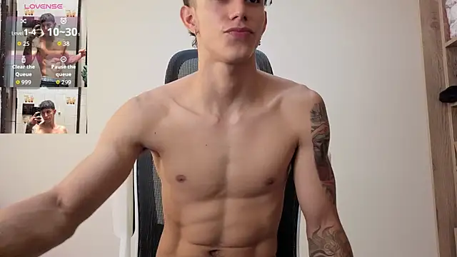 Cristopher23  online show from 11/26/25, 06:08