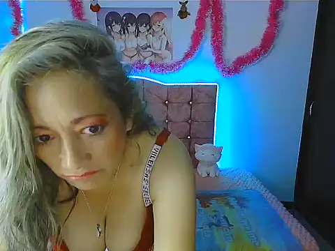 Melanyy 100 online show from 12/06/24, 11:41