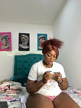 Lilybaudinx96 online show from 05/07/26, 08:28