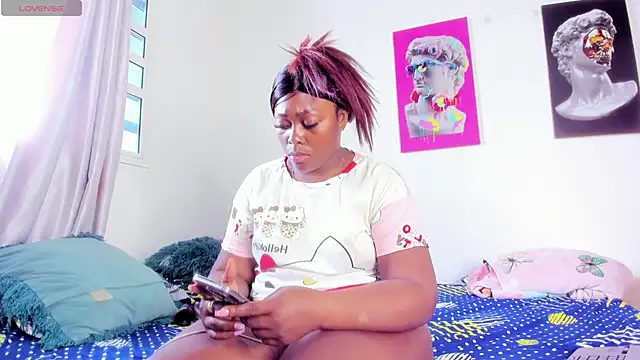 Lilybaudinx96 online show from 10/07/25, 01:45