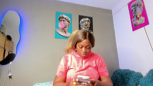 Lilybaudinx96 online show from 02/06/25, 04:53