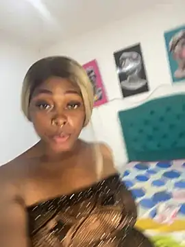 Lilybaudinx96 online show from 04/15/26, 05:02